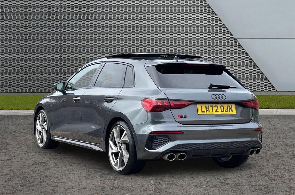 Audi S3 Sportback Photo at-74f4ce021c8d4d7d9bbf44cf97f5f17e.jpg
