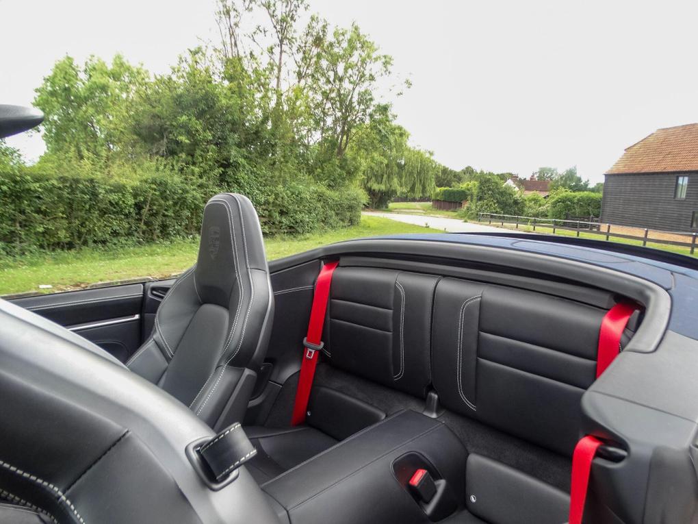 Used Porsche 911 FN69CXS 14