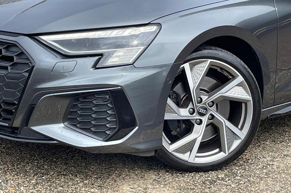 Audi S3 Sportback Photo at-7525c3bb8cc145248cc28d208a01c2f7.jpg