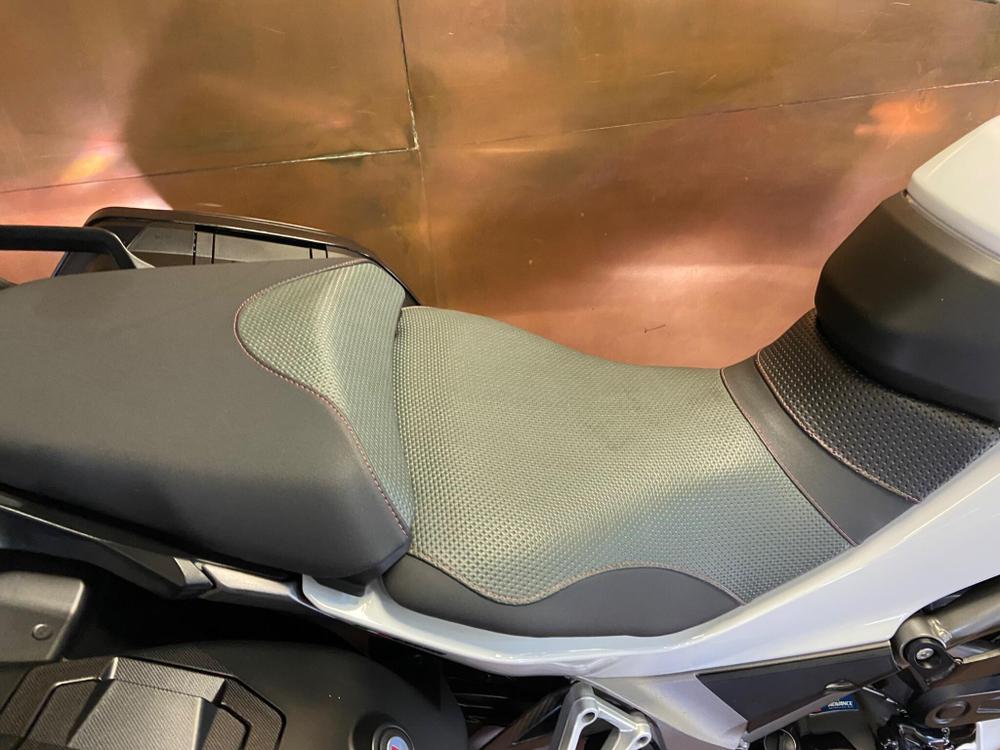 Ducati Multistrada 1260 Photo at-7532ef0a04d74eb7968424e15d9f9e43.jpg