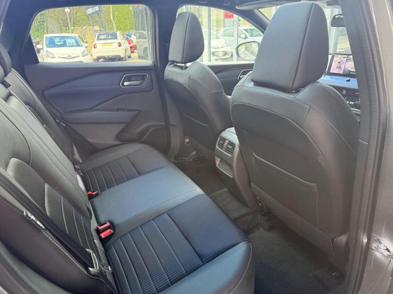 Used Nissan Qashqai WU73UXO 9
