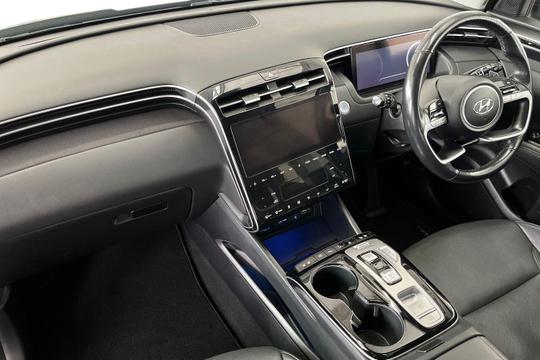 Hyundai TUCSON Photo at-75424e2bc1f94068b4558ad3991cdefe.jpg