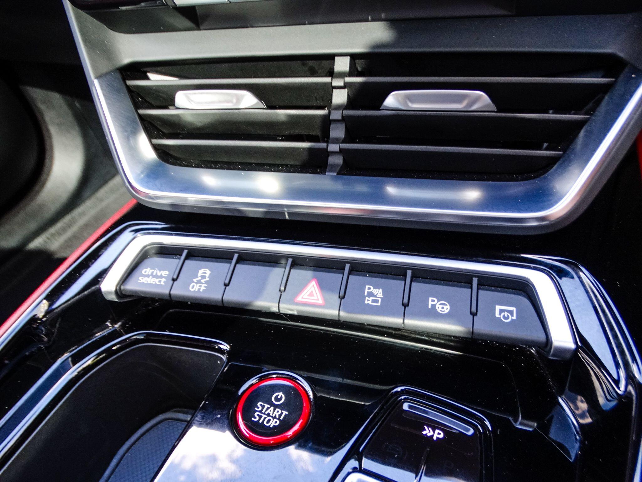 Audi RS e-tron GT 93.4kWh Auto quattro 4dr — photo 32