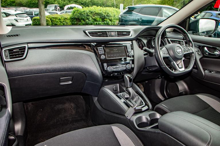 Used Nissan Qashqai DV21XHR 6