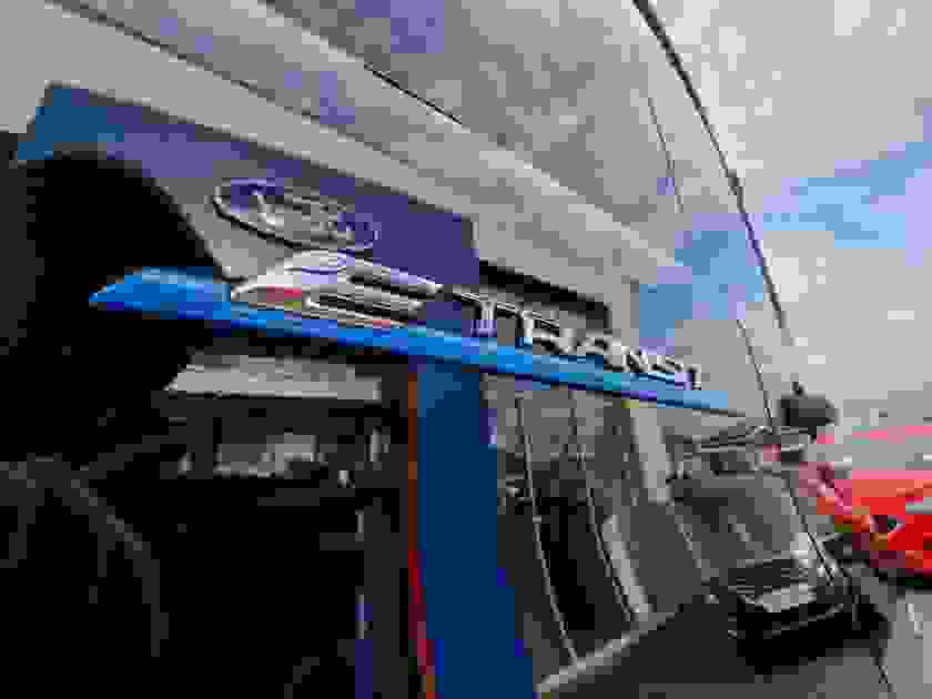 Ford E-Transit Photo at-757ebff8e2b24218888c871f00d73a82.jpg