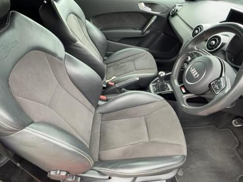 Audi A1 Photo at-7584ae77a2444cc5bd9fc684be1336a7.jpg