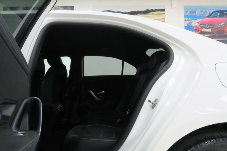 Used Mercedes-Benz A Class RO71XTC 11