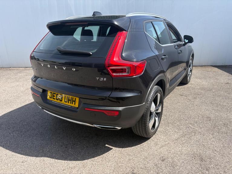 Used Volvo XC40 OE68UHH 8