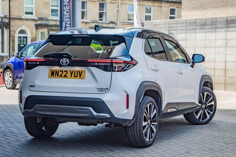 Used Toyota Yaris Cross WN22YUV 2