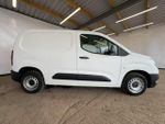 Vauxhall COMBO Photo 5
