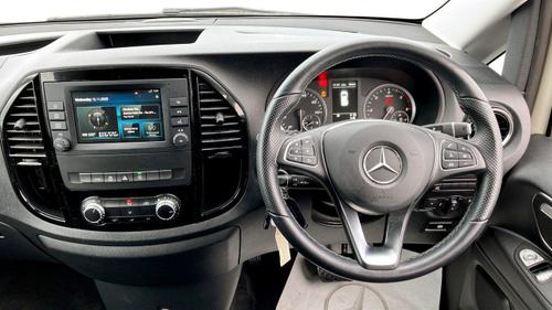 Mercedes-Benz Vito Photo at-7668aa94678a47418a9f7feb9d7e01cd.jpg