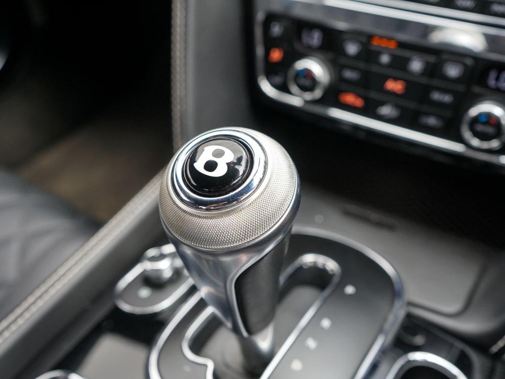 Used Bentley Continental LJ16XAW 29
