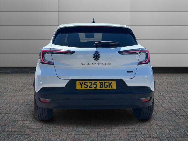 Renault Captur Photo at-76afe07755794606a716fb22b40ee155.jpg