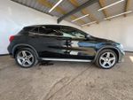 Mercedes-Benz GLA-CLASS Photo 5