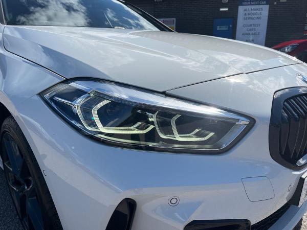 BMW 1 Series Photo at-76e8c2a0720f463795b51086e5ab8e00.jpg