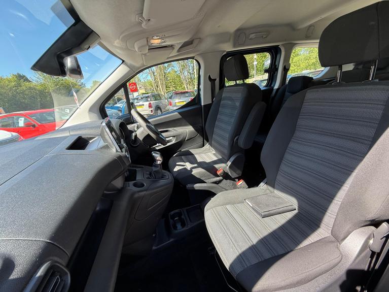 Used Vauxhall Combo Life LO69VJZ 30