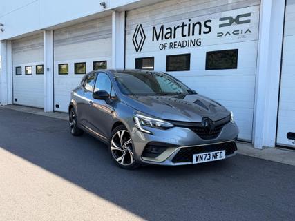 Used 2023 Renault Clio 1.6 E-TECH E-Tech engineered Auto Euro 6 (s/s) 5dr at Martins Group