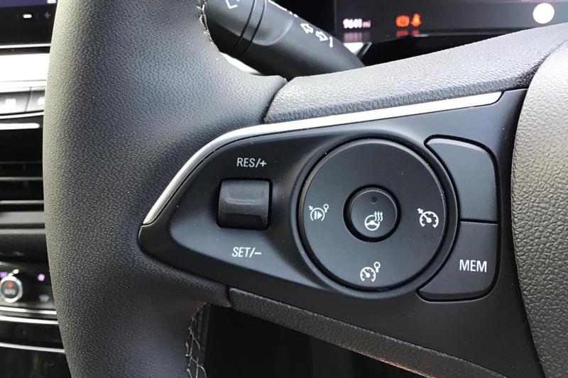 Used Vauxhall Grandland DT73PTO 48