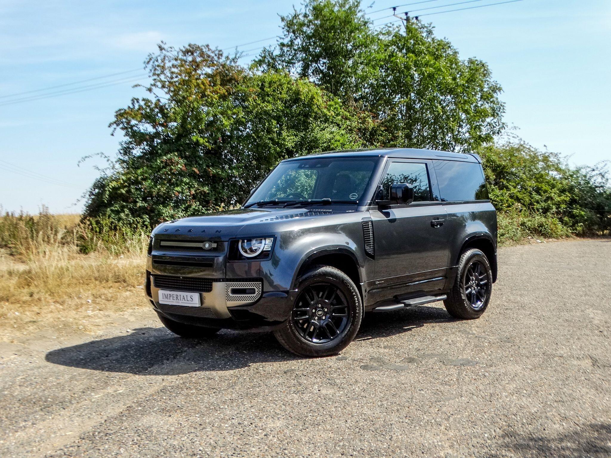 Land Rover Defender 90