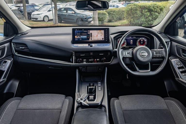 Used Nissan Qashqai BT24EOY 7