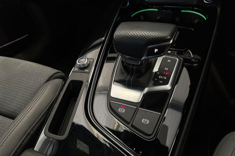 Audi A4 Photo at-77c76d2b703f4c72a89f60301e4bcfba.jpg