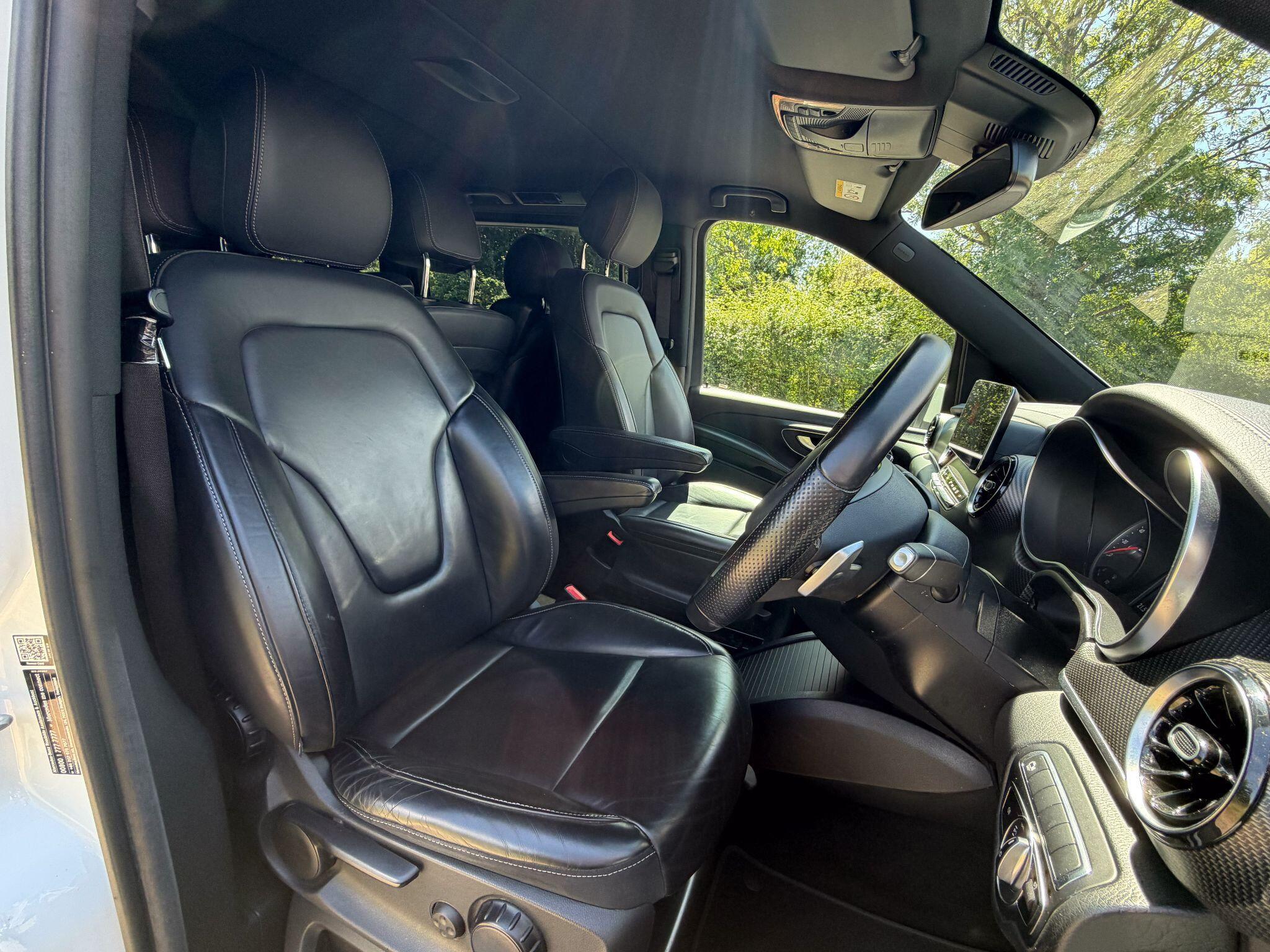 Mercedes-Benz V Class 2.0 V300d AMG Line G-Tronic+ Euro 6 (s/s) 5dr XLWB — photo 17