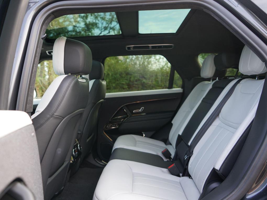 Used Land Rover Range Rover Sport VO73OYH 13