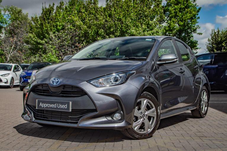 Used Toyota Yaris VN75RLV 20
