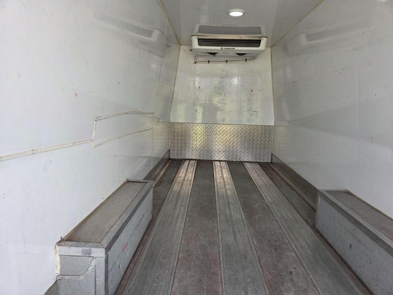 Mercedes-Benz Sprinter Photo at-78042999cd0a4926ad8036aa614f860f.jpg