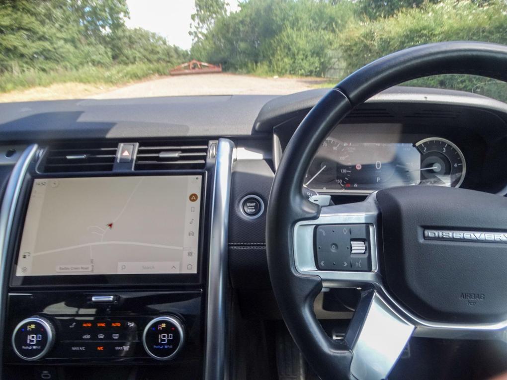 Used Land Rover Discovery DL22MDU 8