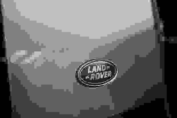 Land Rover DEFENDER Photo at-784188299e524b738a1a276f59be4c59.jpg
