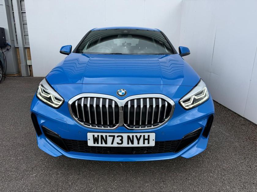 BMW 1 Series Photo at-784c4ff535554091a17198d900563cc4.jpg