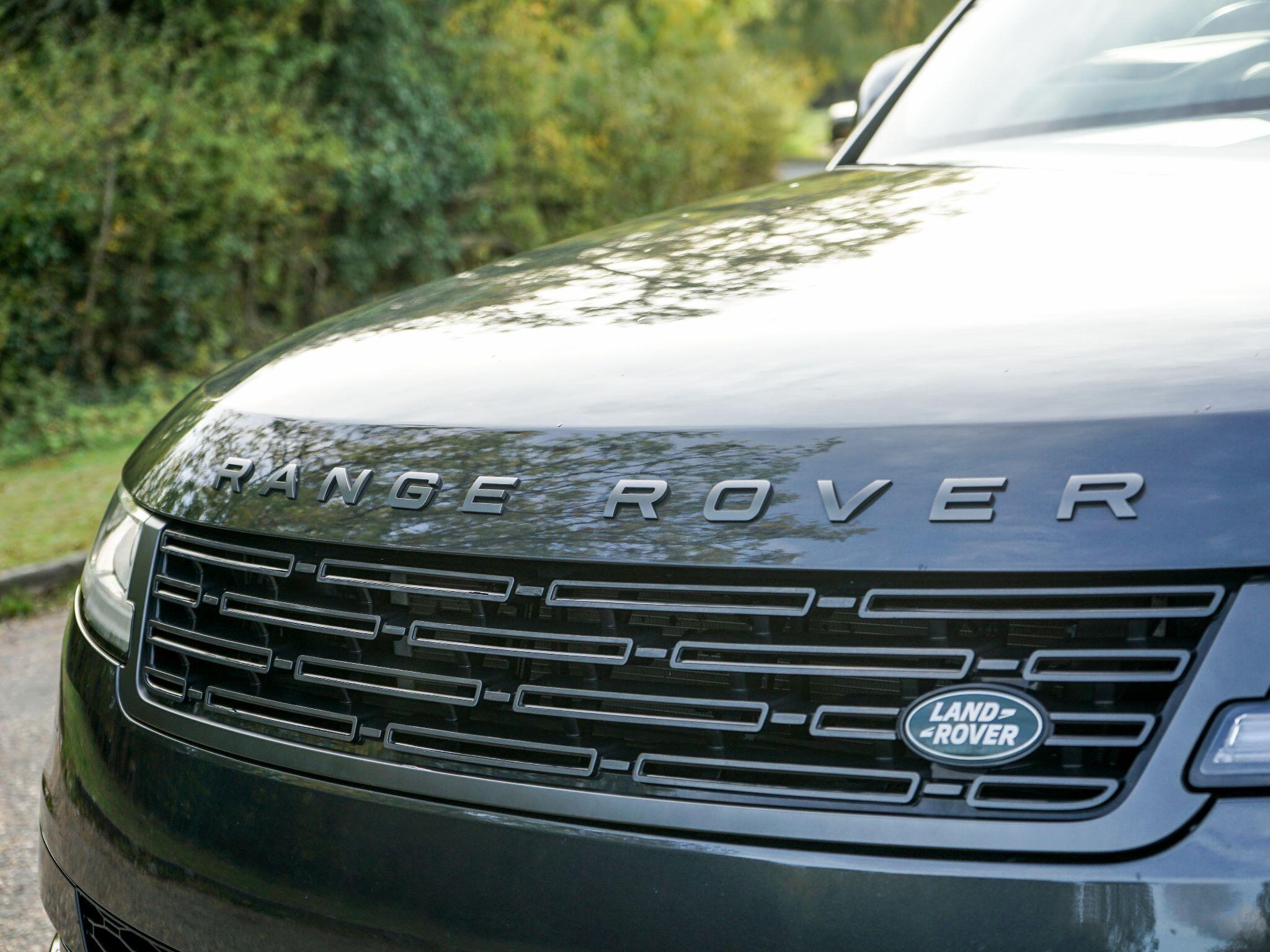 Land Rover Range Rover Sport 3.0 P440e 38.2kWh Autobiography Auto 4WD Euro 6 (s/s) 5dr — photo 9