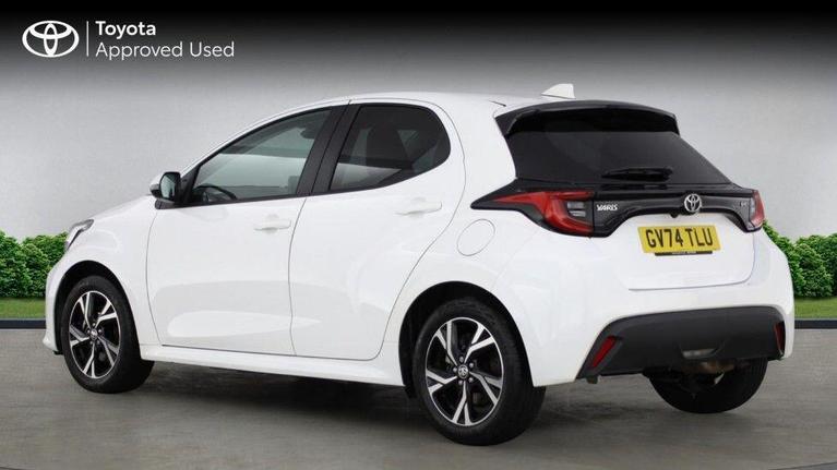 Used Toyota Yaris GV74TLU 7