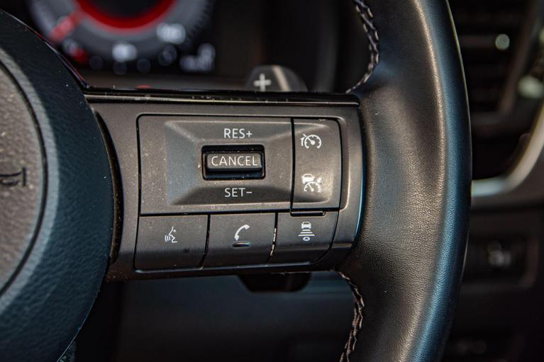 Used Nissan Qashqai DN24AOY 12