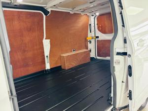 Ford Transit Custom Photo 18