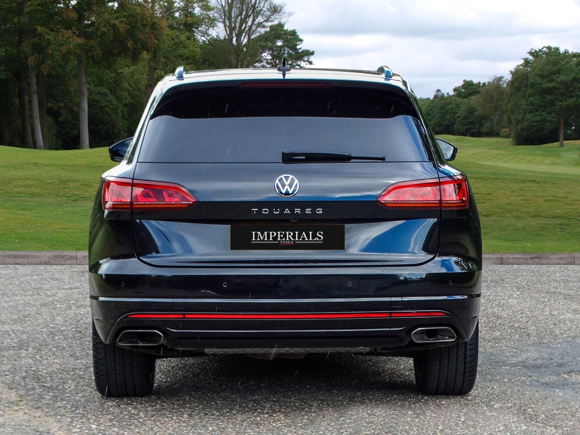 Volkswagen Touareg 3.0 TSI V6 Black Edition Tiptronic 4Motion Euro 6 (s/s) 5dr — photo 11
