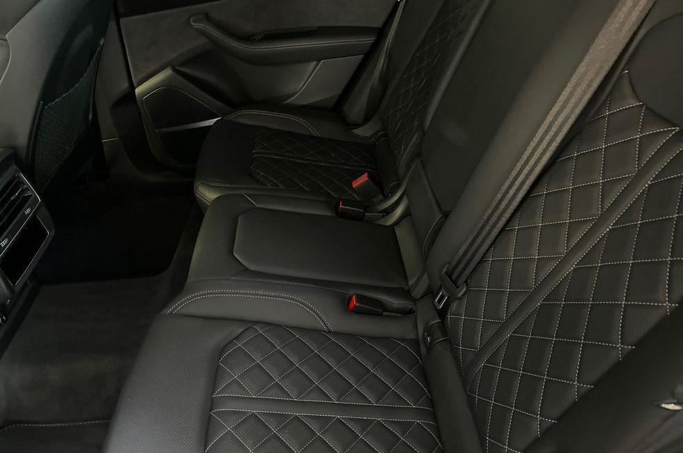 Audi Q8 Photo at-78b9c42f59e84d67ba264ea93479f75f.jpg