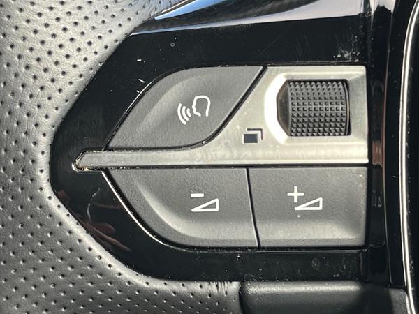 Used Peugeot E-2008 DU72UVO 57