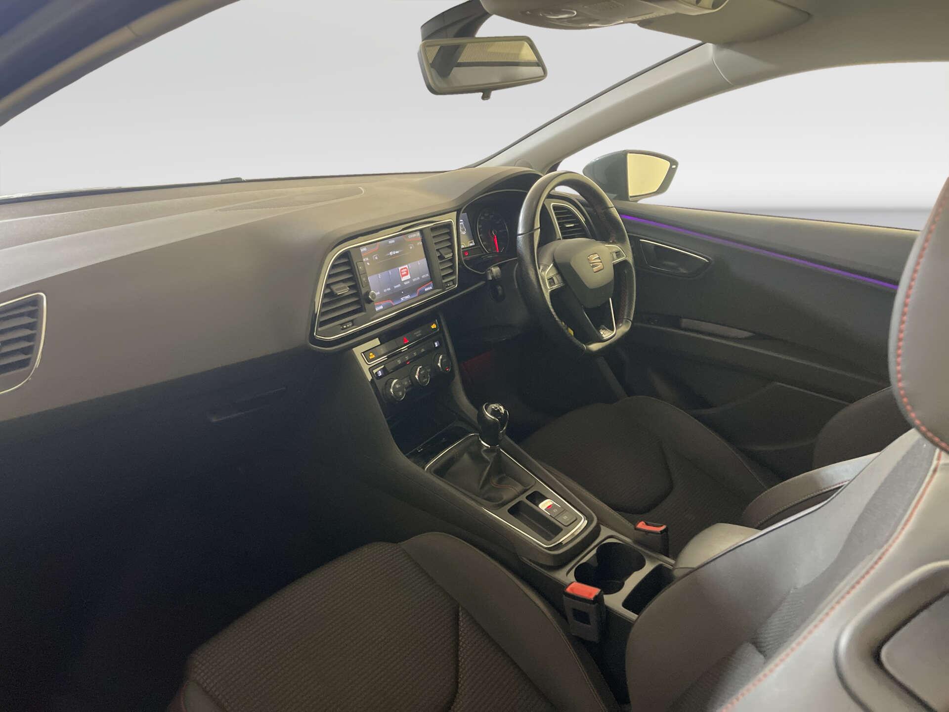 2017 SEAT Leon thumbnail 13
