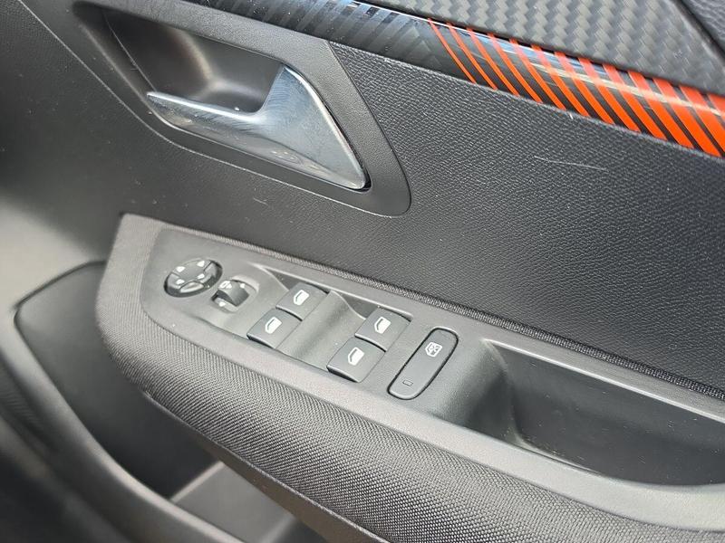 Used Peugeot 208 YT23RJO 24