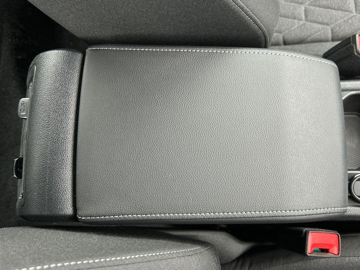 Volkswagen Golf Photo at-790745c719e84277a5b3f3d56e709172.jpg