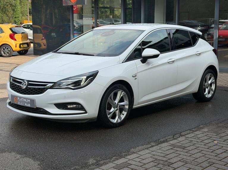 Used Vauxhall Astra BV68NFR 2