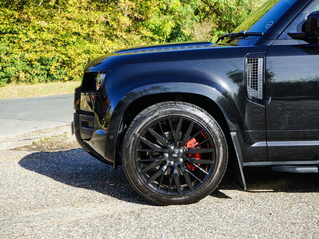 Used Land Rover Defender 110 SO22ZST 5