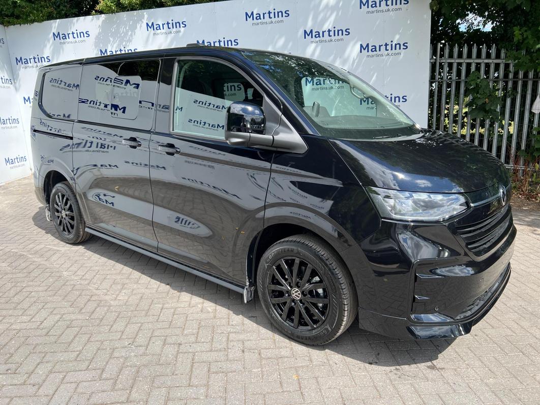 Volkswagen Transporter 2.0 TDI T32 Commerce Pro S Kombi Auto SWB Euro 6 (s/s) 5dr