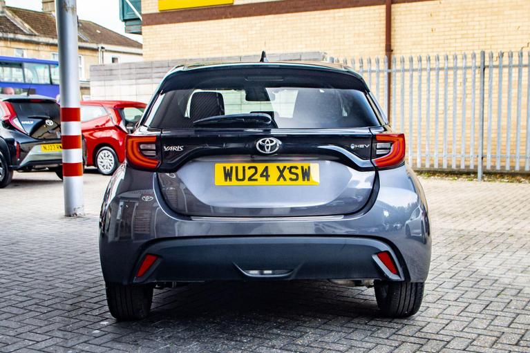 Used Toyota Yaris WU24XSW 6