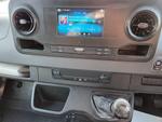 Mercedes-Benz Sprinter Photo 13