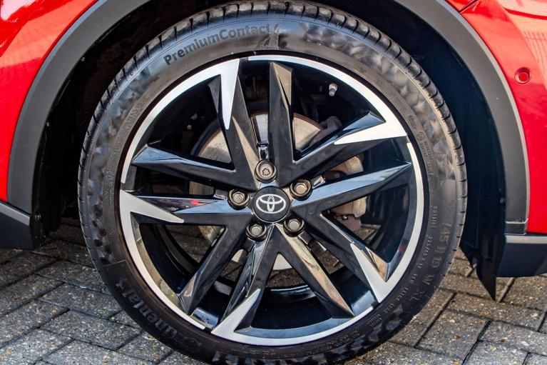 Used Toyota C-HR WU22UTC 19