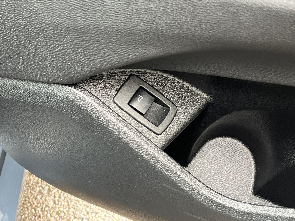 BMW X1 Photo 29