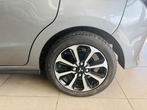 Mitsubishi Mirage Photo 16